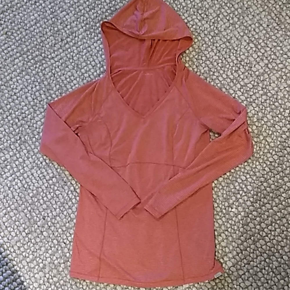 Salmon striped athletic top